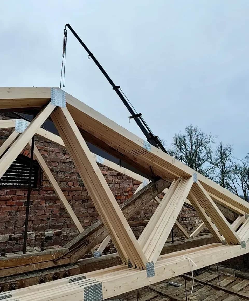 ROOF STRUCTURE INSTALLATION